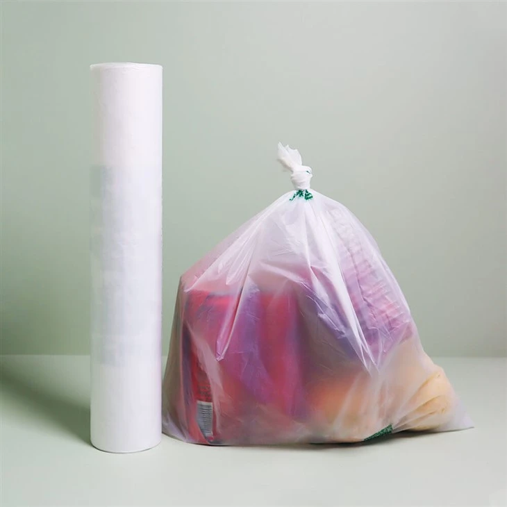 Biodegradable polyester roll bags for food contact